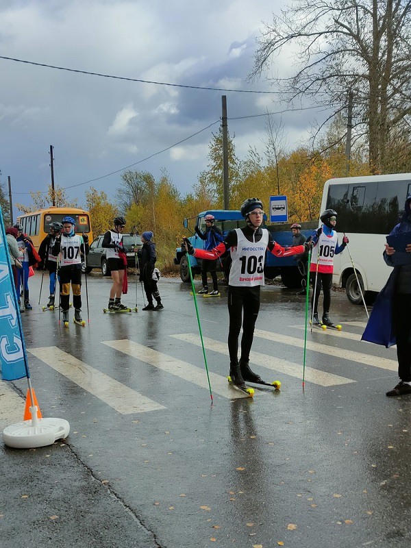 Лыжники Рощина и Артамонов взяли две награды в Вачском районе