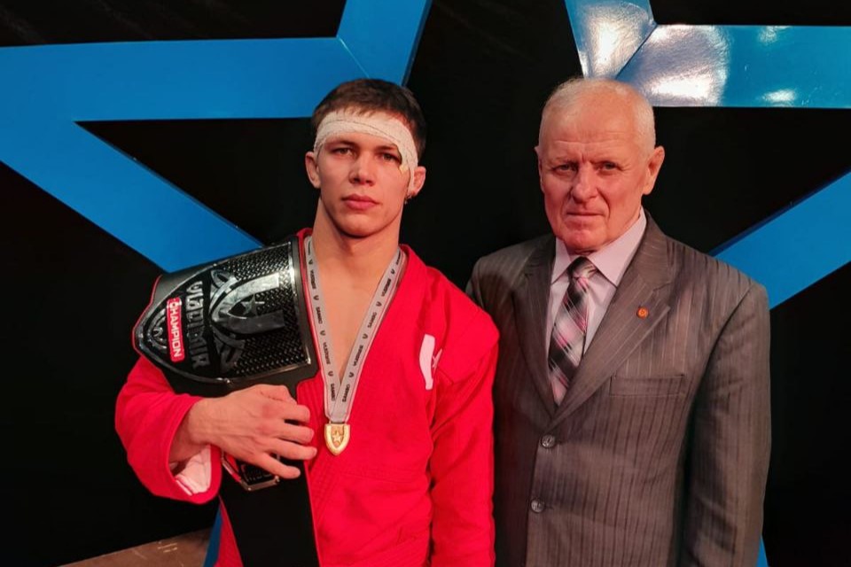 Самбист Андрей Корнеев подтвердил титул чемпиона «Битвы первых»