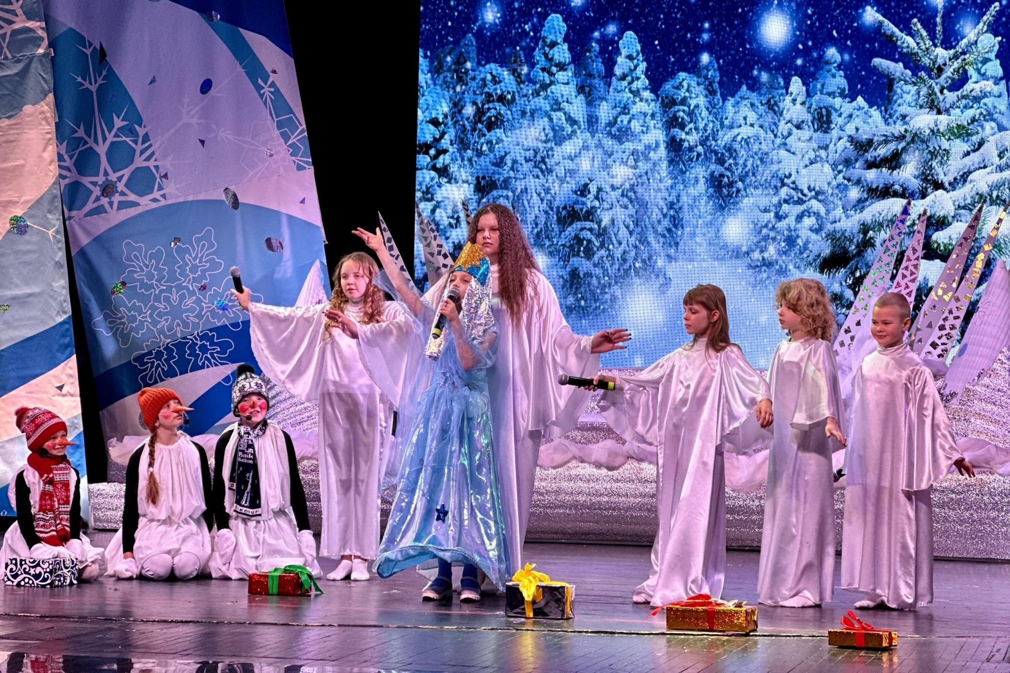 Выксунская епархия устроила для детей рождественскую ёлку