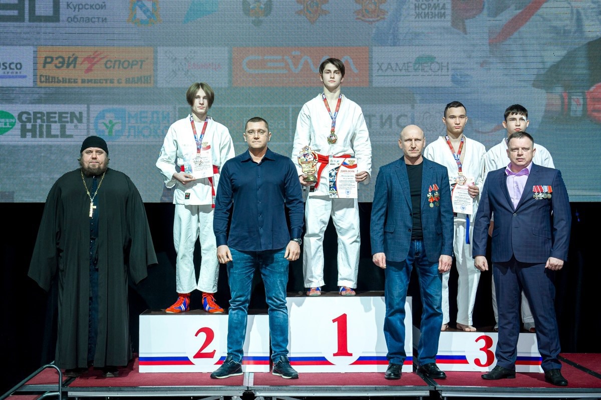 Рукопашники завоевали шесть медалей на всероссийских соревнованиях в Курске