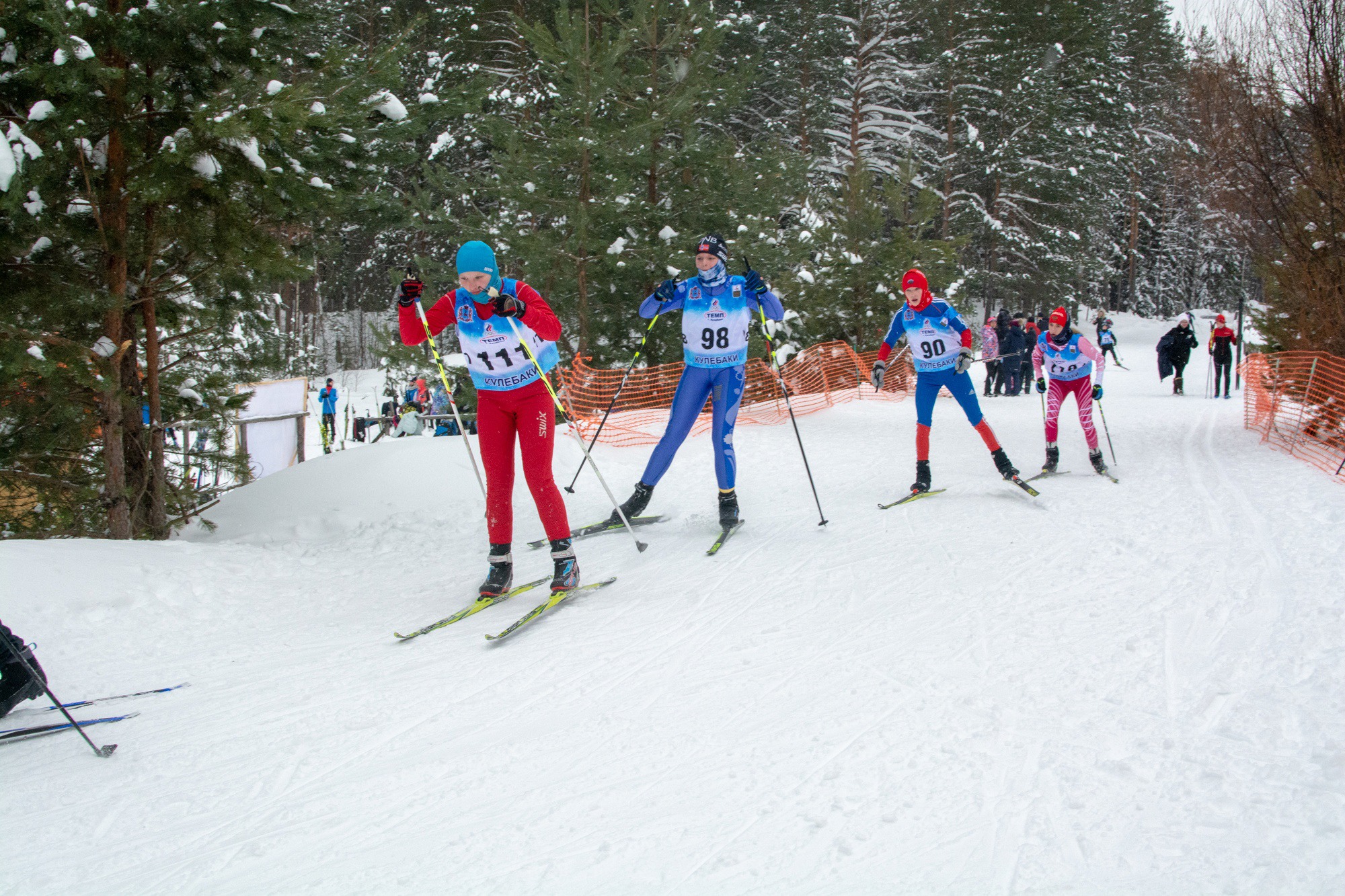 Межъепархиальная гонка объединила более 200 лыжников